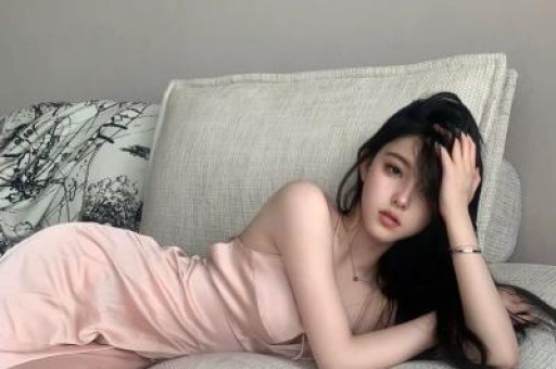 高迪自曝与大美的“网红恋曲”：酒店同房一幕、马赛克恋情与直播倦怠